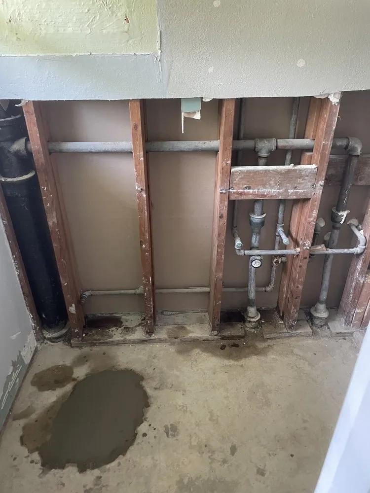 Slide of Sonny's Plumbing