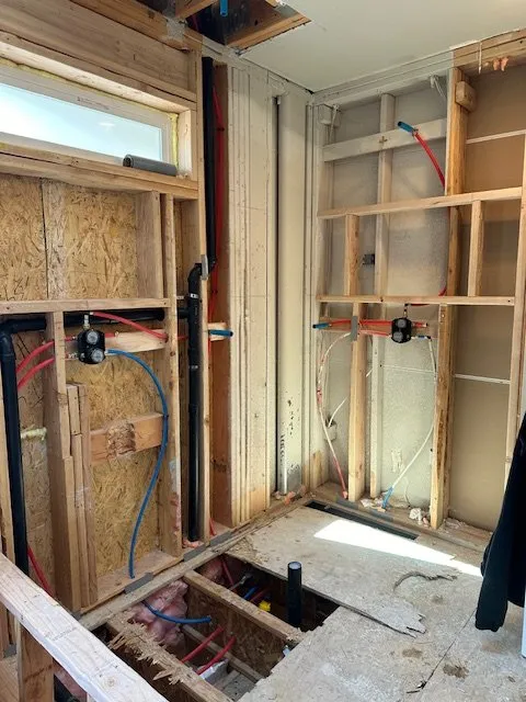 Affordable leak detection experts serving Lynnwood, WA - SOS Plumbing and Emergency Services