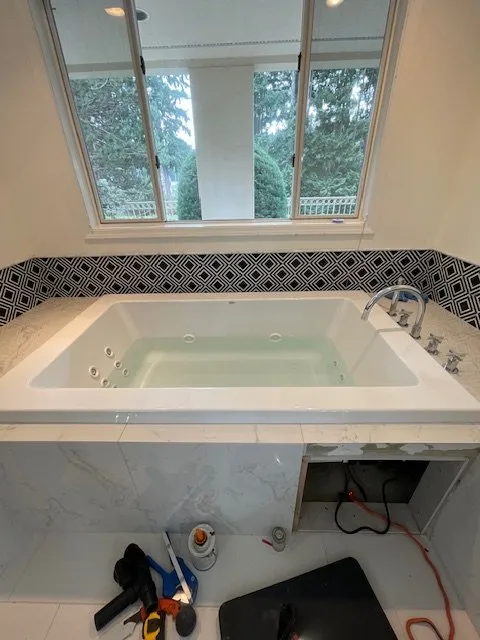 Emergency pipe repair experts serving Lynnwood, WA - SOS Plumbing and Emergency Services