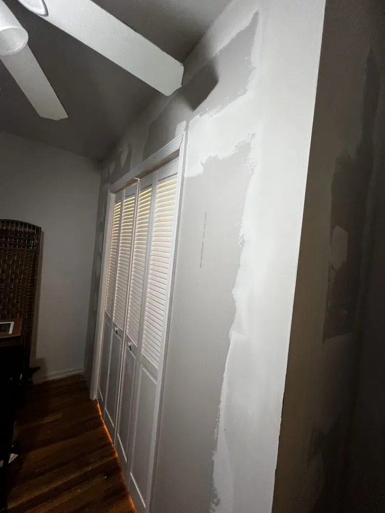 Slide of Sosa Renovations