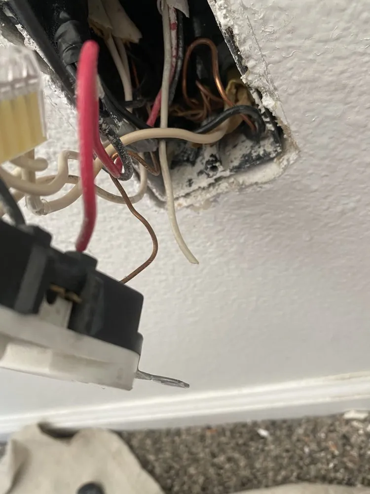 Slide of Sosa's A/C & Plumbing Services.