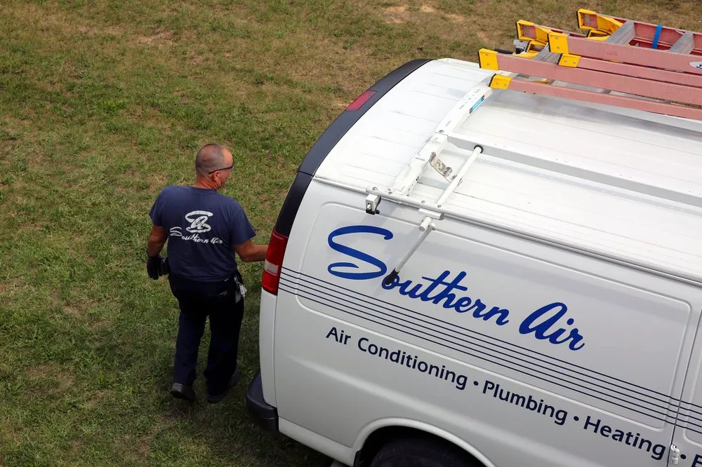 Slide of Southern Air