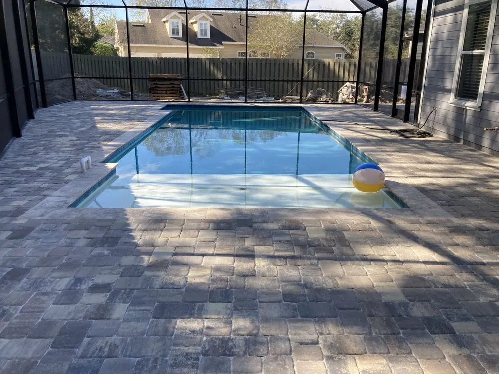 Slide of Southern Escapes