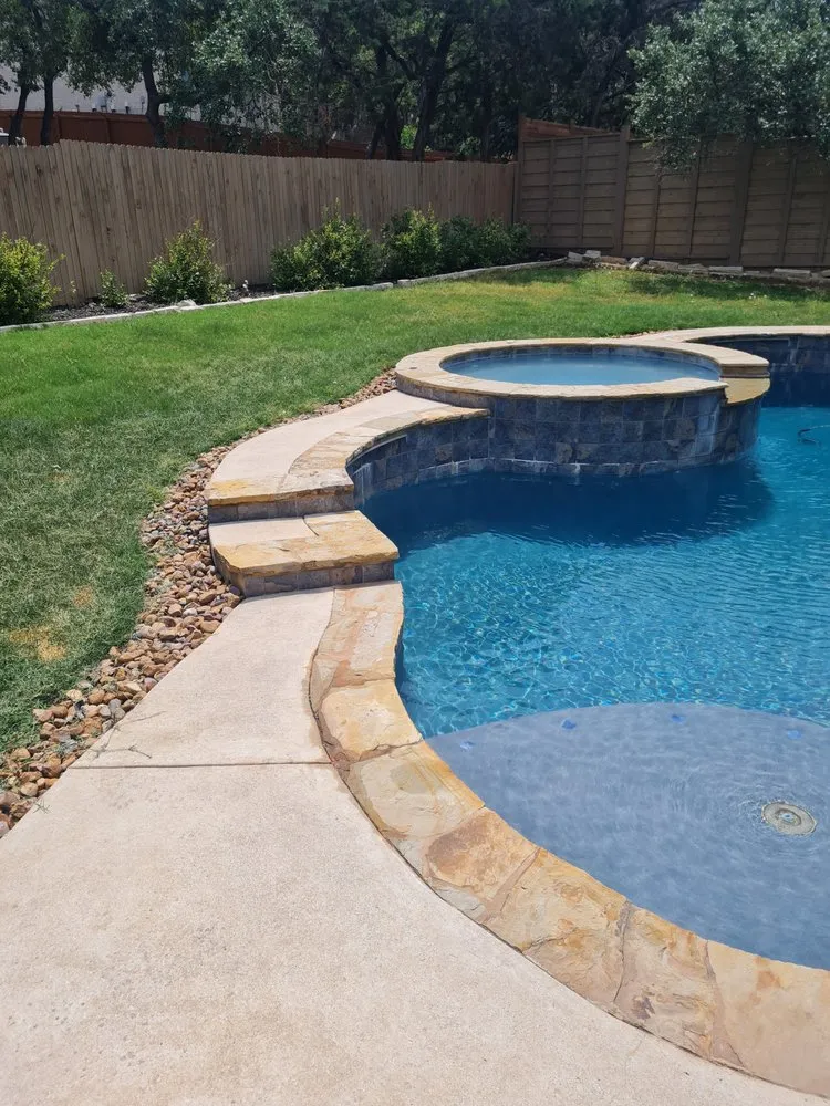 Emergency drain cleaning for homes in San Antonio, TX by Southern Renovation & Construction