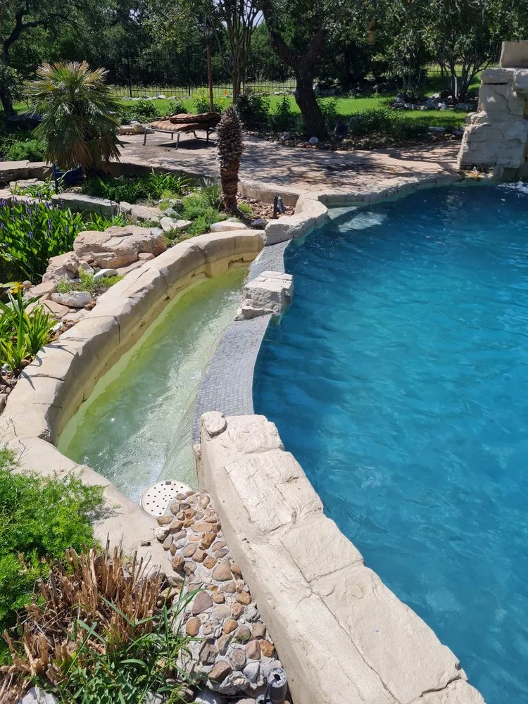 Slide of Southern Renovation & Construction