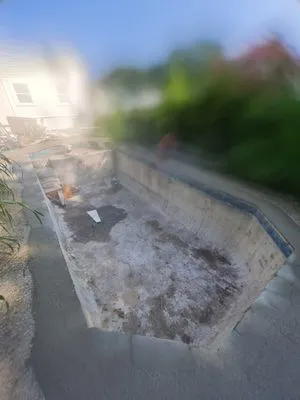 Southern Renovation & Construction Logo