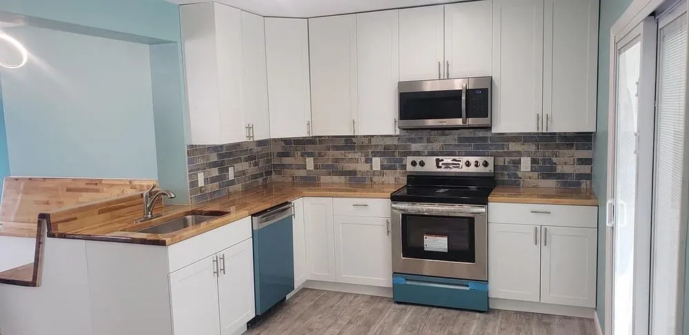 Slide of Southern Style Remodeling