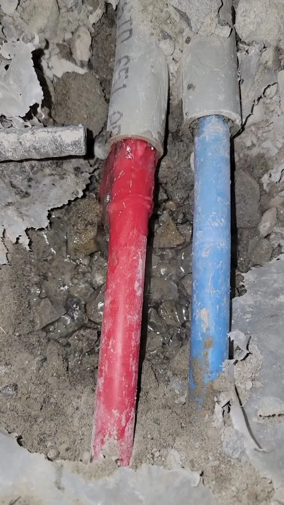 Slide of Specialist Drains and Plumbing