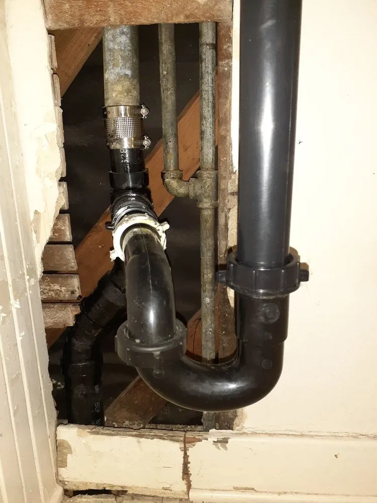 Slide of Speedy Jay's Plumbing