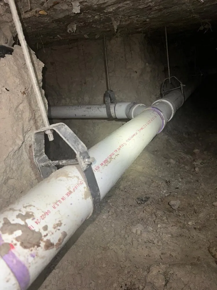 Slide of Speedy Piper Underground