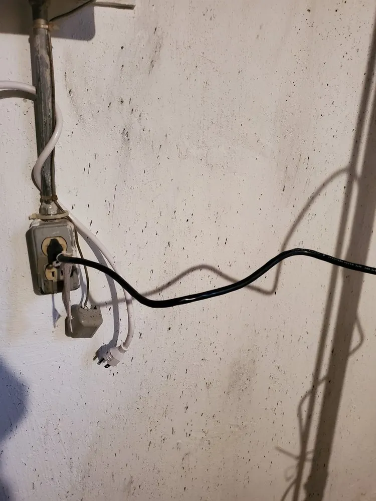 Slide of Speedy's Drain Cleaning