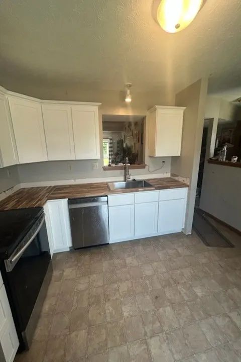 Slide of Spot On Construction