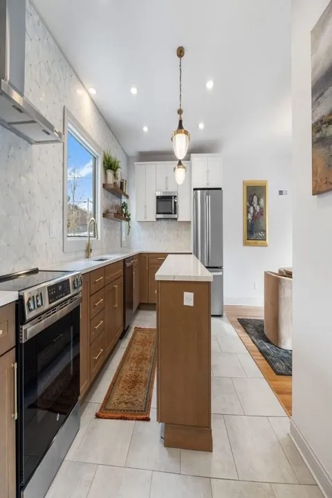 Slide of Spot On Construction