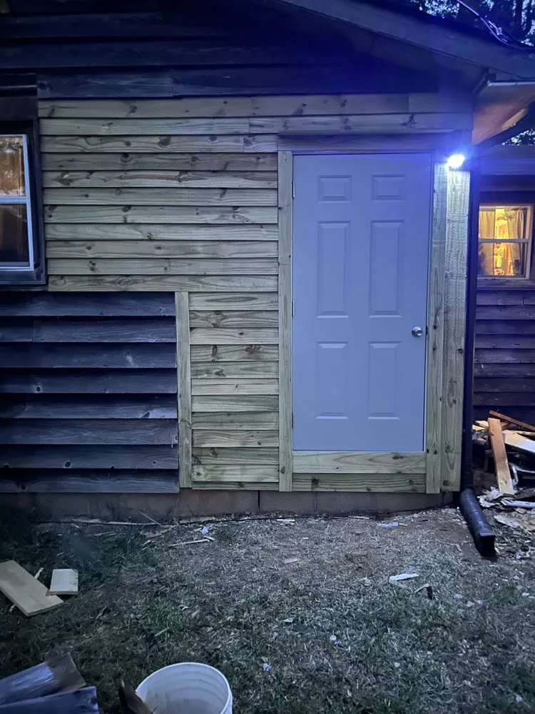 Slide of Squeaky Door Handyman