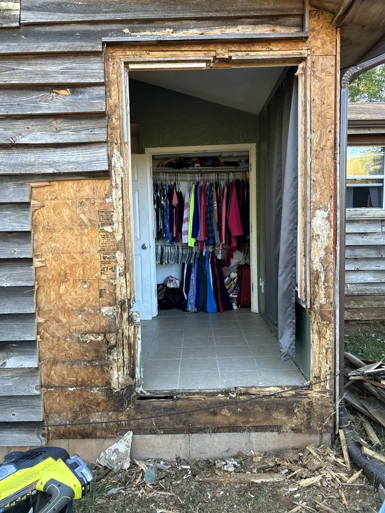 Slide of Squeaky Door Handyman