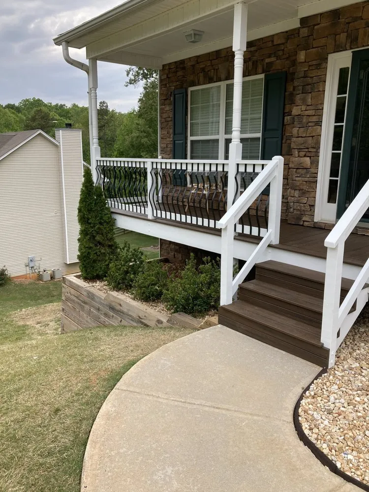 Slide of Squeaky Door Handyman