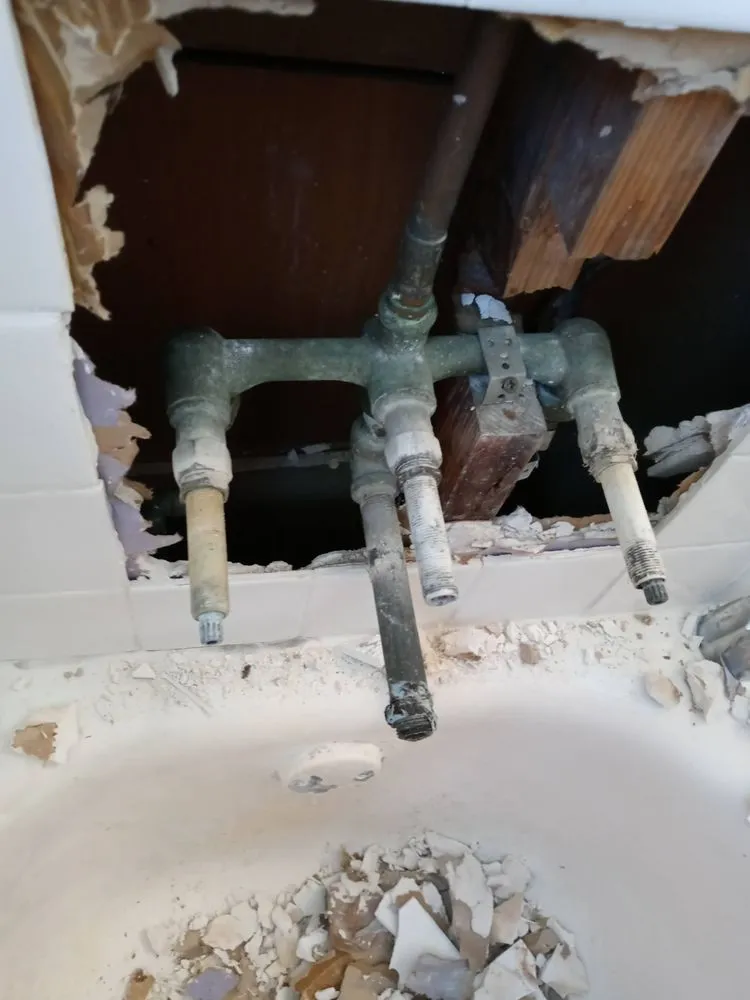 Slide of S&R Drain Services