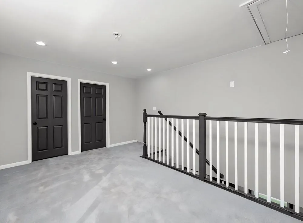 Slide of SSS Realty Consulting