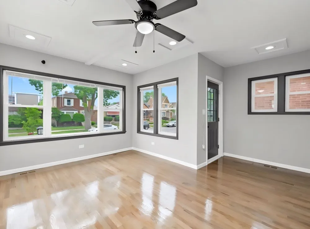 Slide of SSS Realty Consulting