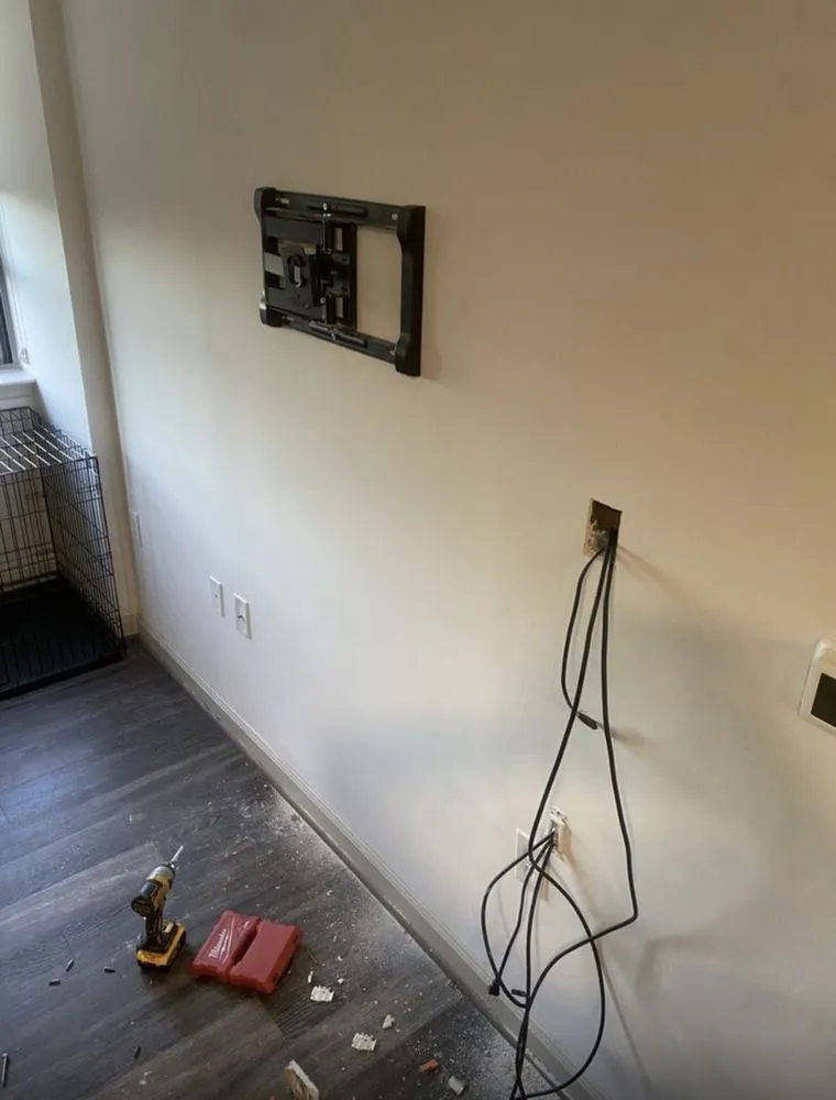 Slide of Stan The Handy Man