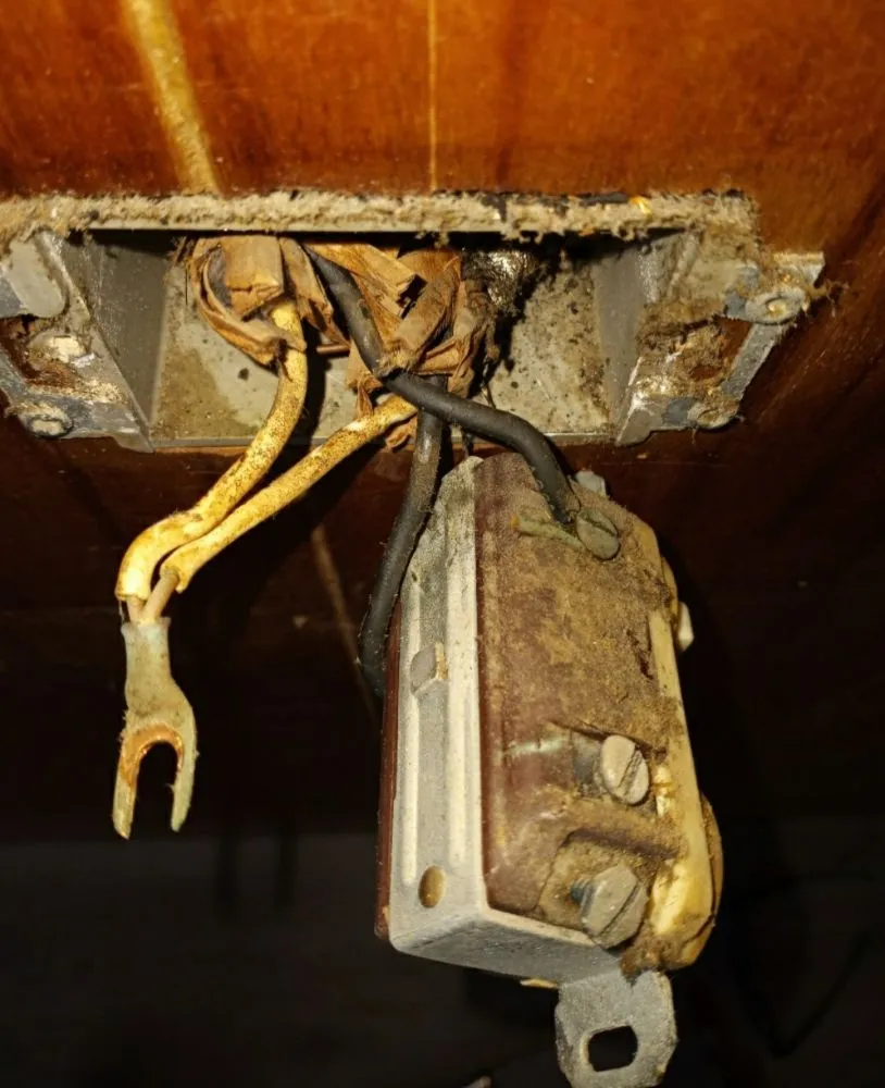 Slide of STAN the Handyman