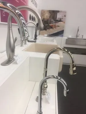 Standard Plumbing Logo