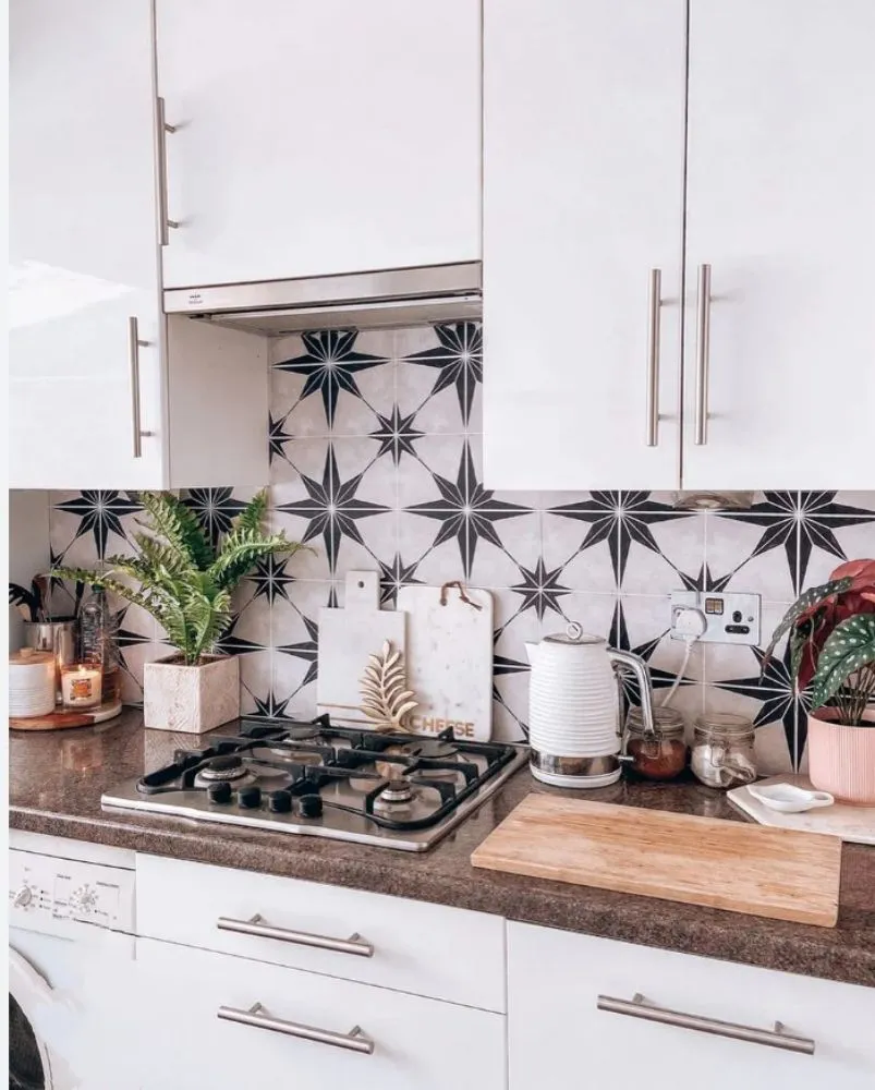 Slide of Star 23 Solutions