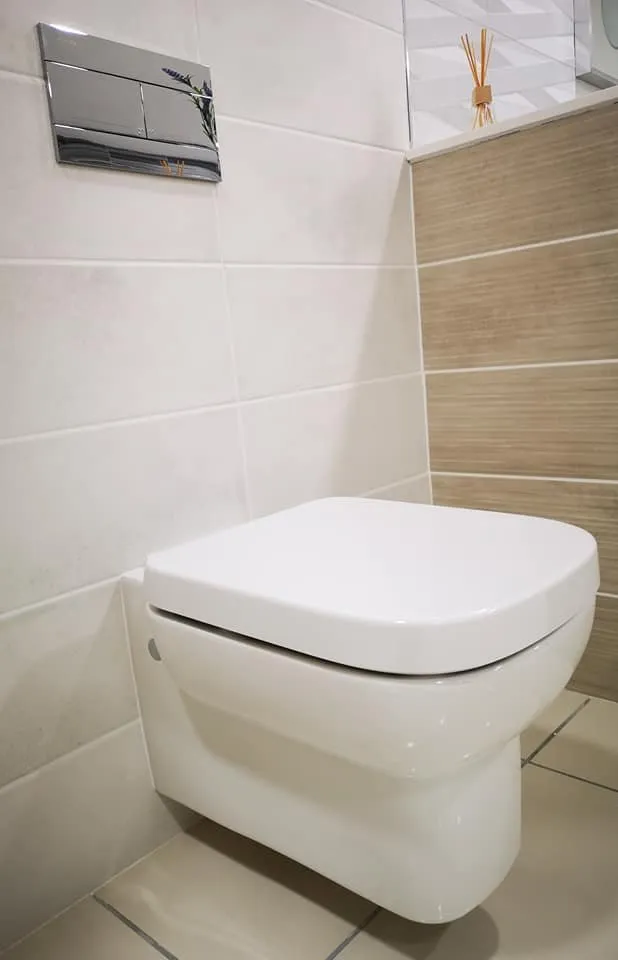 Slide of Star Licensed Plumber