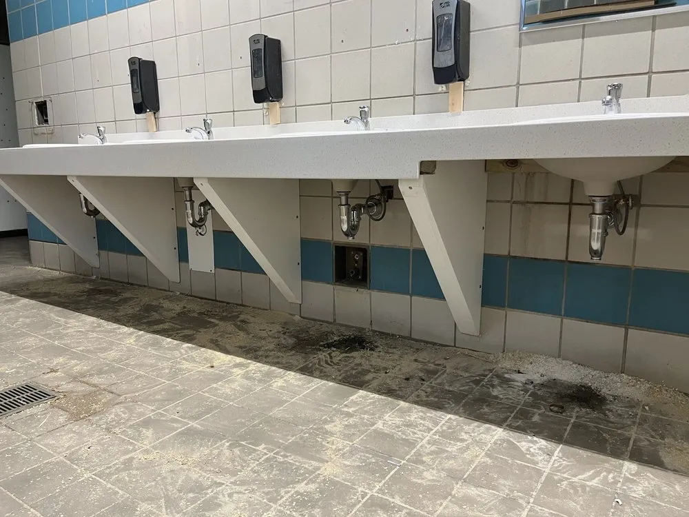 Slide of State line plumbing