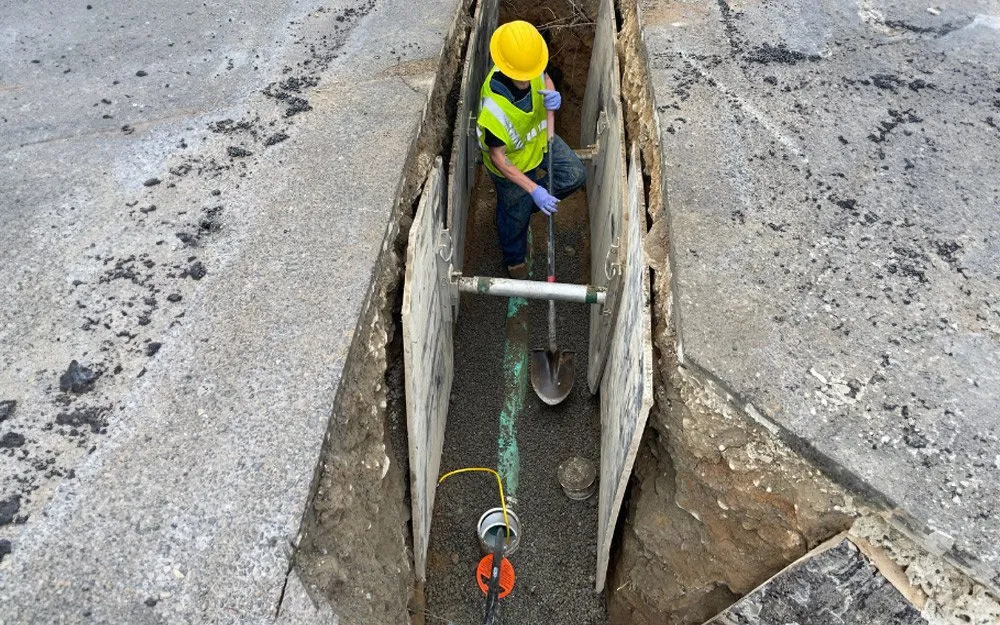 Slide of Steady Flow Sewer & Drain