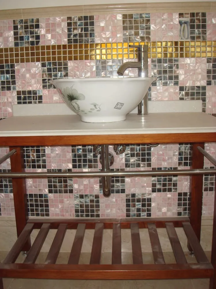 Slide of Stella's Plumbing