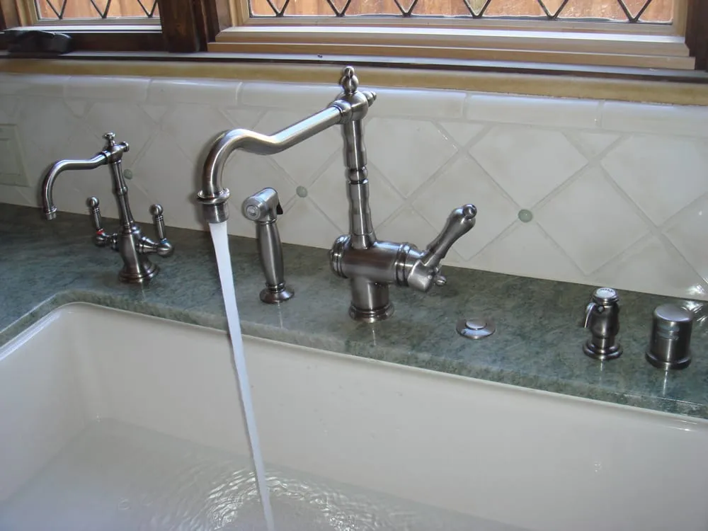 Slide of Stella's Plumbing