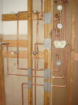 Stella's Plumbing Logo