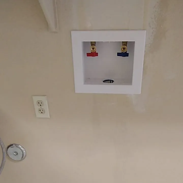 Slide of Steve Dinnen Services