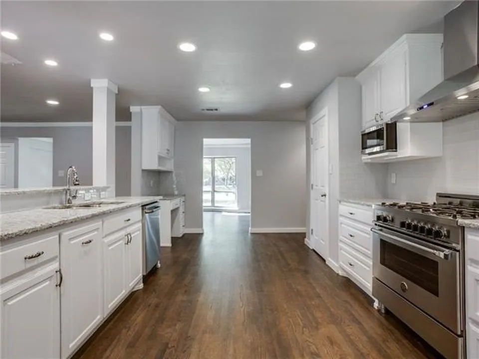 Slide of Sticks & Stones Home Remodeling