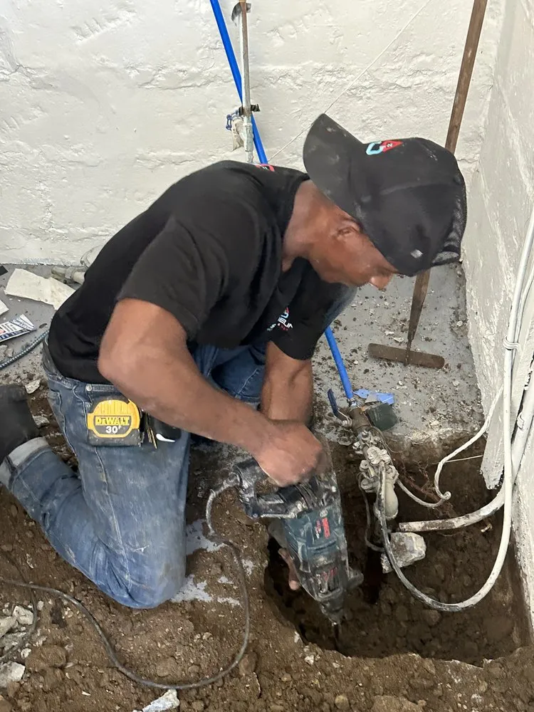 Expert pipe repair for homes in Rumford, RI by Stonelink Plumbing & Heating