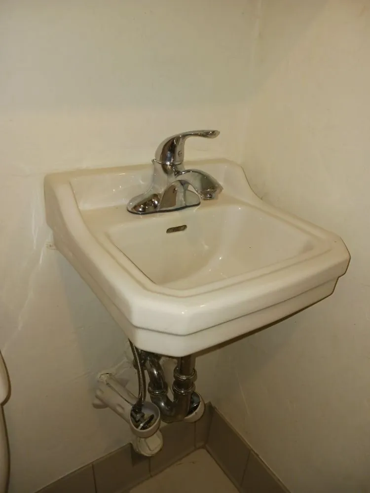 Slide of Straight Up Plumbing