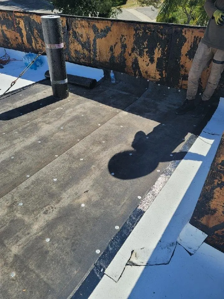 Slide of Streamline General Building