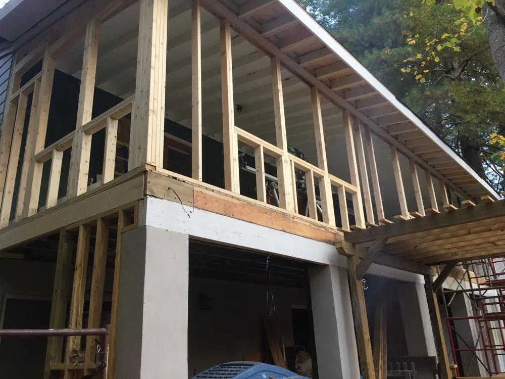 Slide of Strivelli Construction