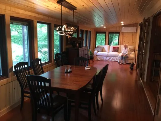 Strivelli Construction Logo