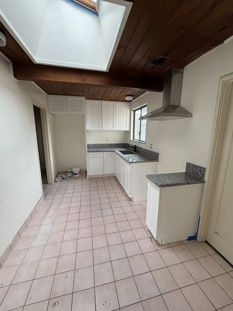 Slide of Strong General Builder