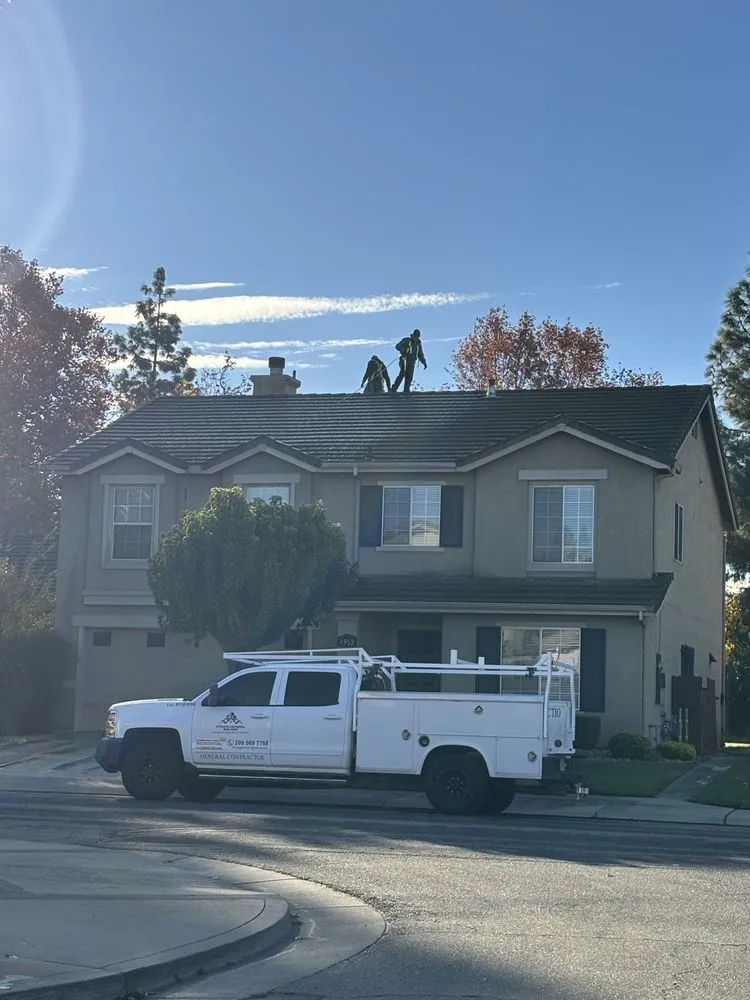 Slide of Strong General Builder