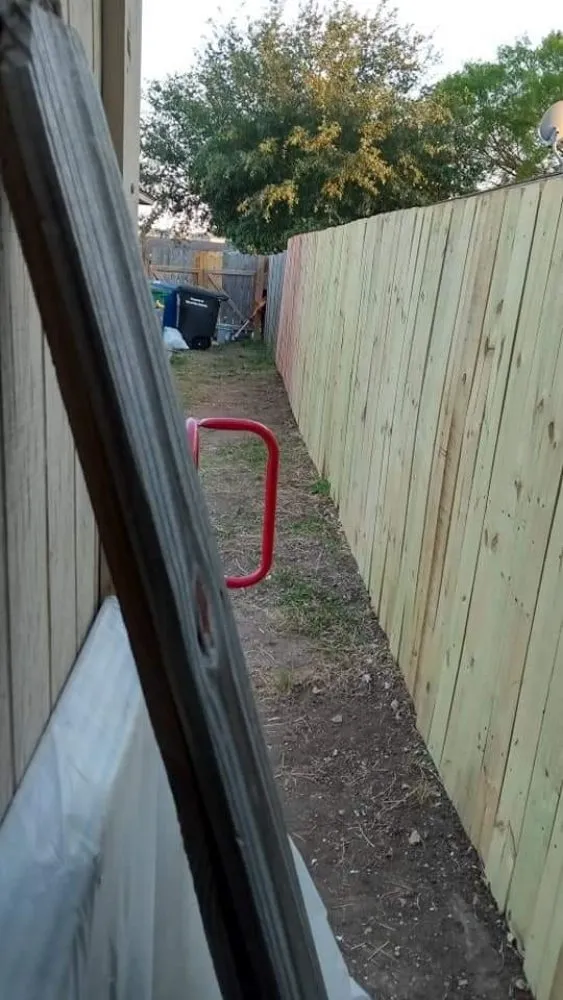 Slide of STW Handymen