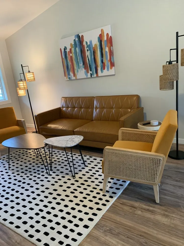 Slide of Suave Handyman