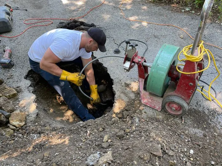 Slide of Suburban Sewer Experts
