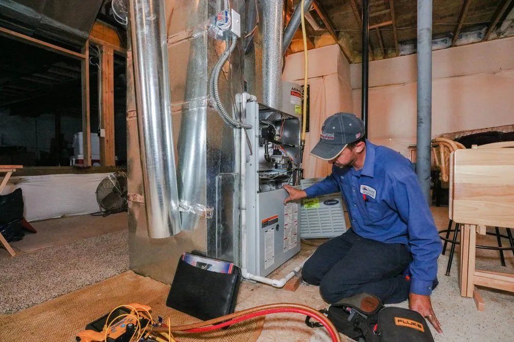 Emergency water heater service experts serving Littleton, CO - Summit Heating A/C Plumbing & Electric