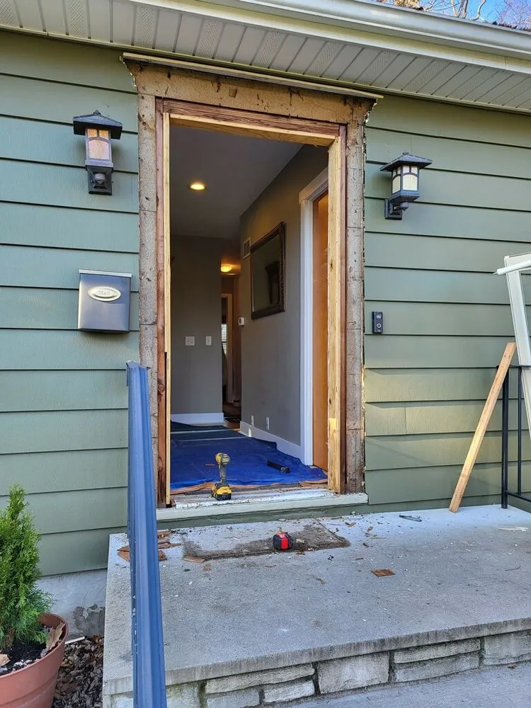 Slide of Sunshine Trade Services