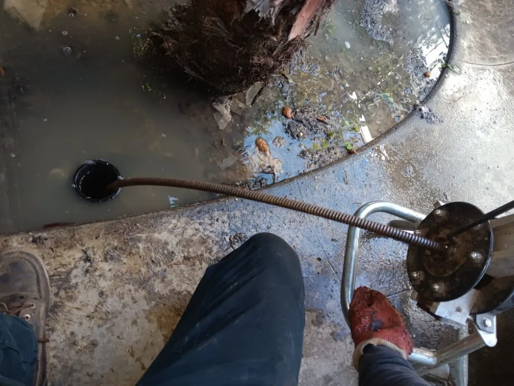 Slide of Super Beast Plumbing