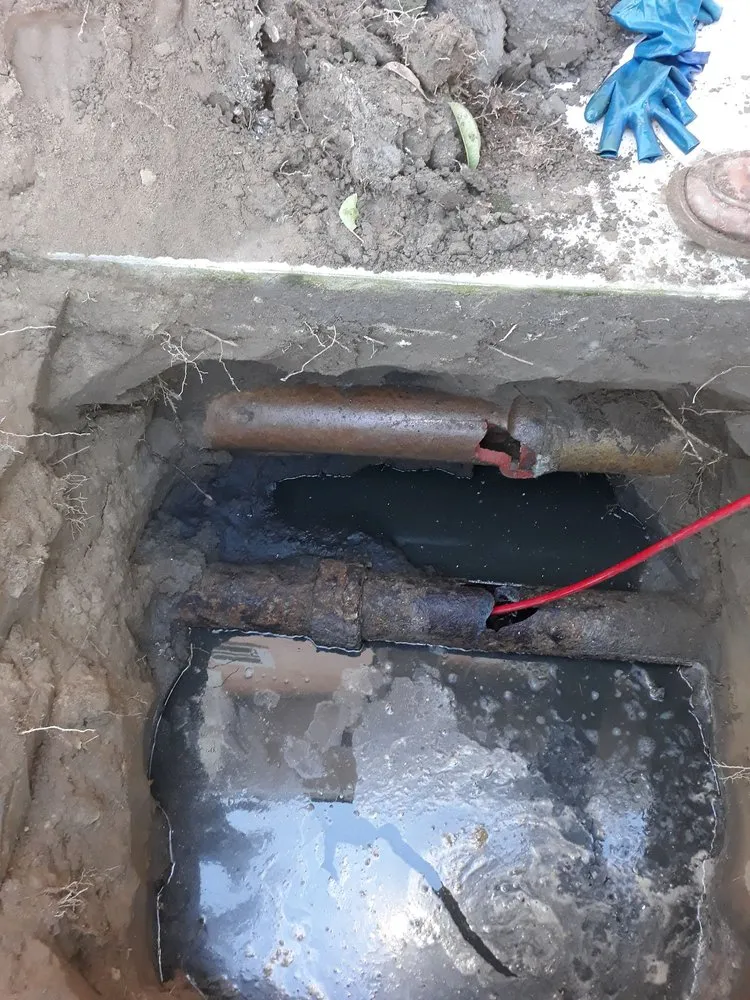 Trusted water heater service in Los Angeles, CA by Super Fast Plumbing