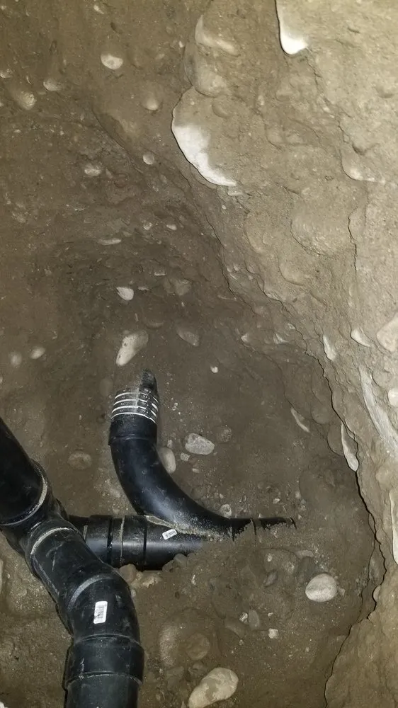 Professional emergency plumbing service in Los Angeles, CA - Super Rooter Services